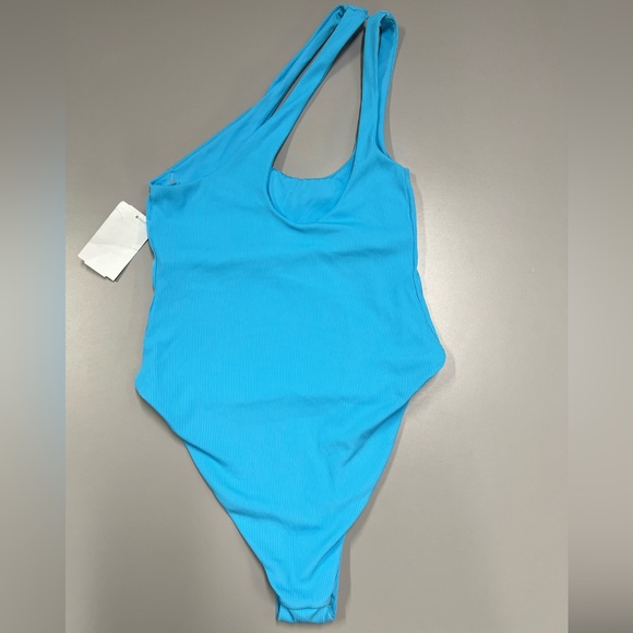 L*Space Phoebe One Piece Swimsuit in Aquamarine Size 6 - Picture 4 of 7